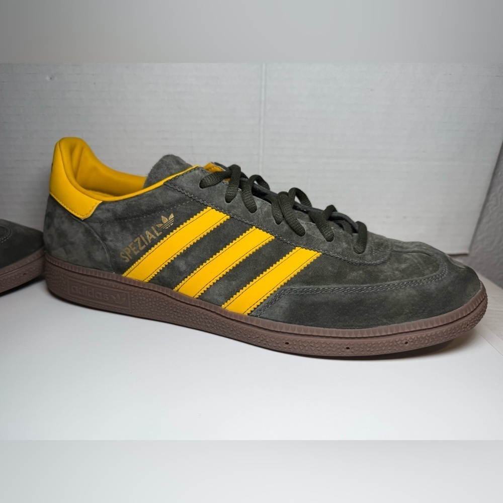 🔥RARE Adidas Handball Spezial Night Cargo Tribe Yellow Adidas - Picture 4 of 16